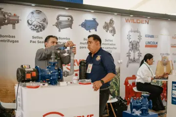 Productos y servicios agrícolas presentados al sector palmicultor.